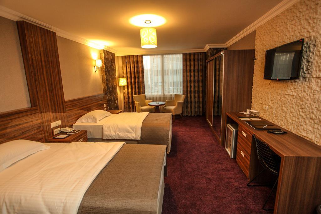 Grand Akcali Otel Iskenderun Bagian luar foto