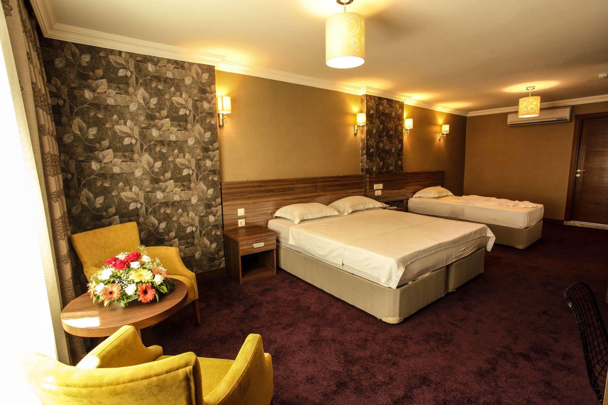 Grand Akcali Otel Iskenderun Bagian luar foto